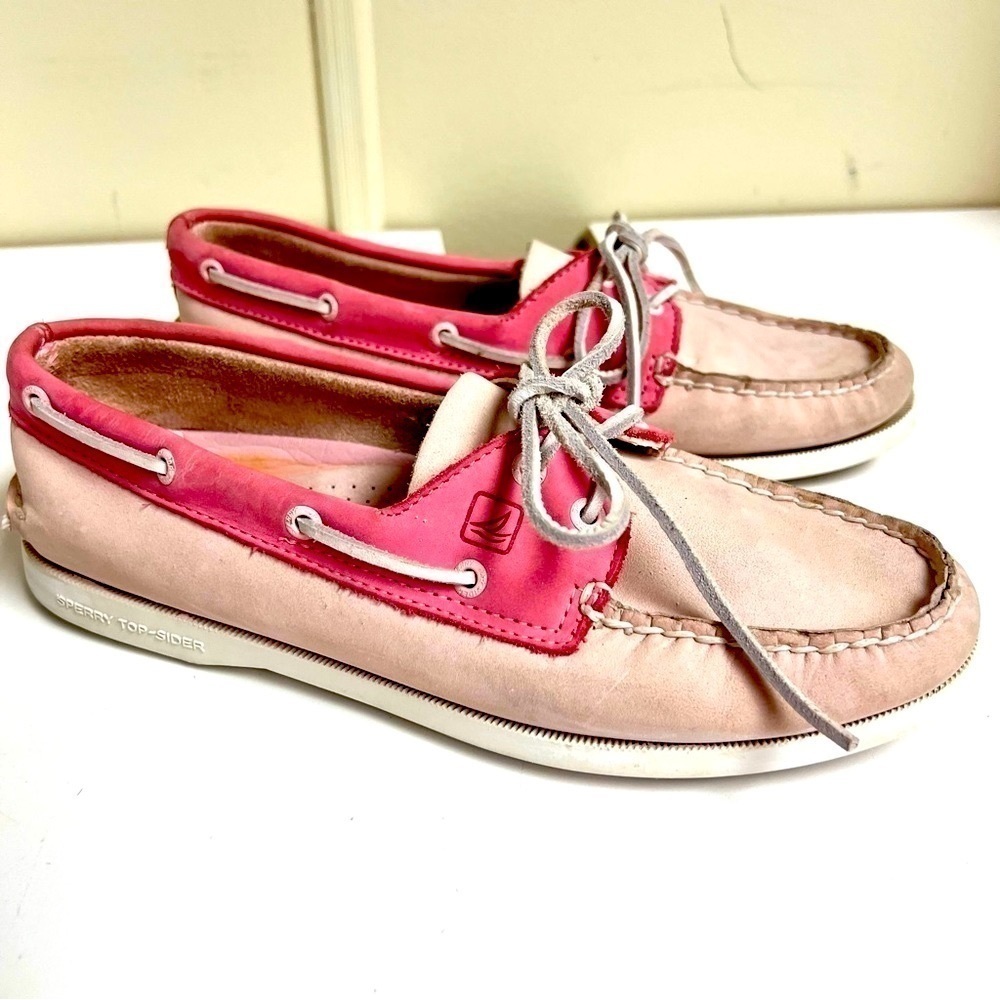Sperry Pink Top-Sider Ultra Soft Leather Boat Shoes Barbiecore Size 8.5